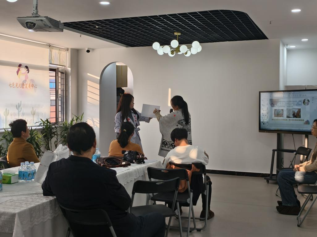 孤独症康复师、感觉讯息治疗师、心理沙盘疗愈师、绘画心理治疗师、家庭教育指导师、VB-MAPP评估师、陪读影子老师、天津市武清区七色光康复中心创办人。